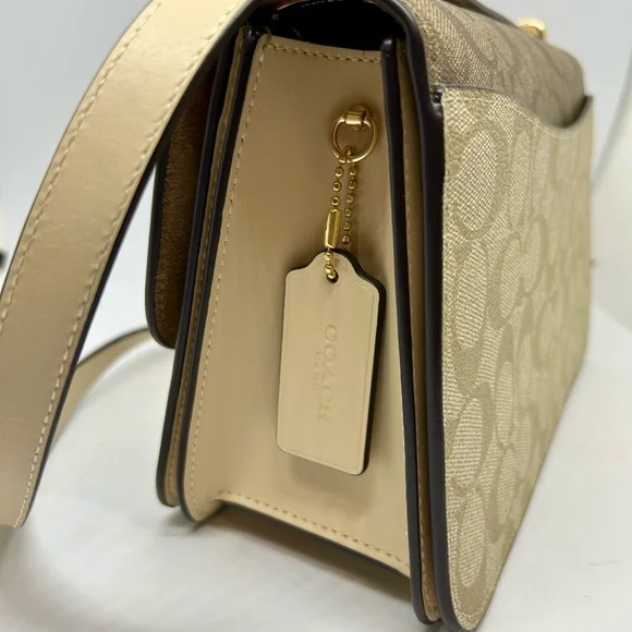 NWOT Coach Large Morgan Crossbody Bag - Picture 4 of 7